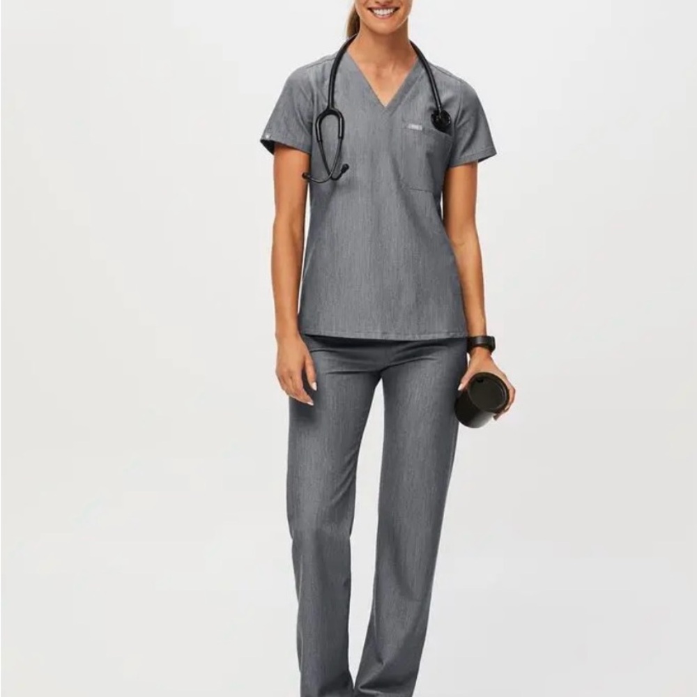 Figs Scrubs Set Gray One Pkt Top + Isabel High Rise Wide Leg Pants sz Small